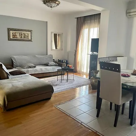 Honeybee Kordelio Area Apartment